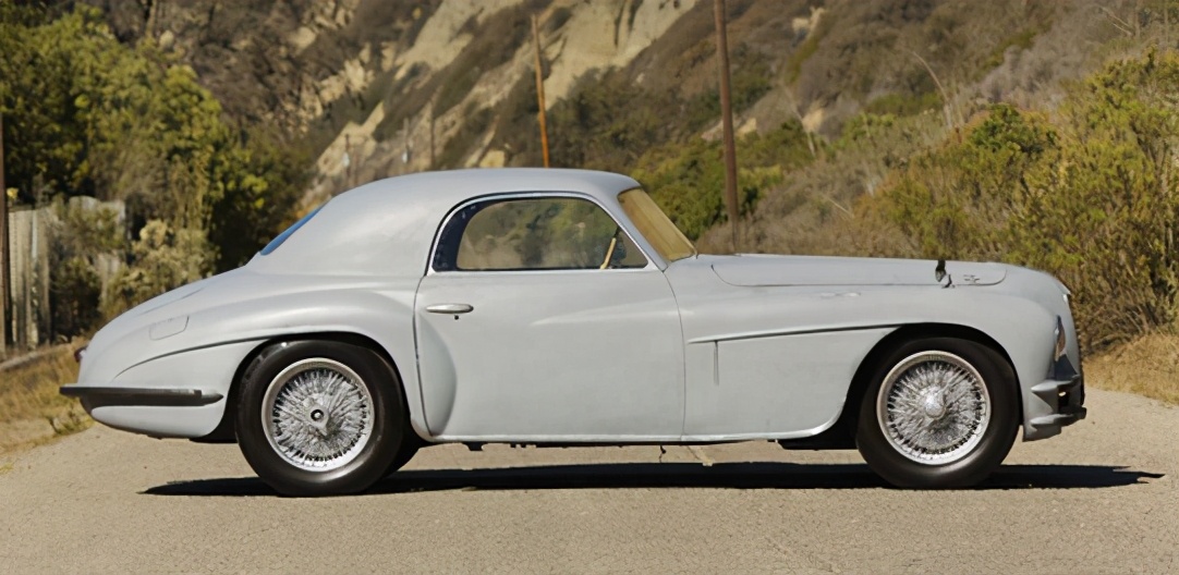 快速了解汽车品牌阿尔法罗密欧,阿尔法罗密欧stelvio2022款