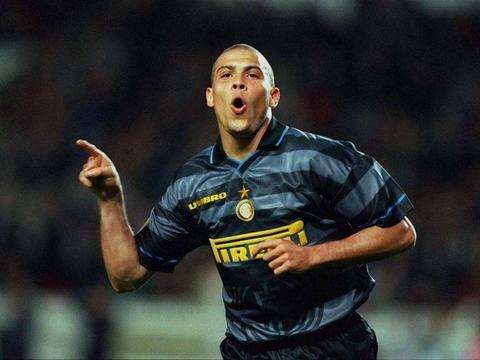 罗纳尔多名气大于实力,实况足球罗纳尔多实力怎么样