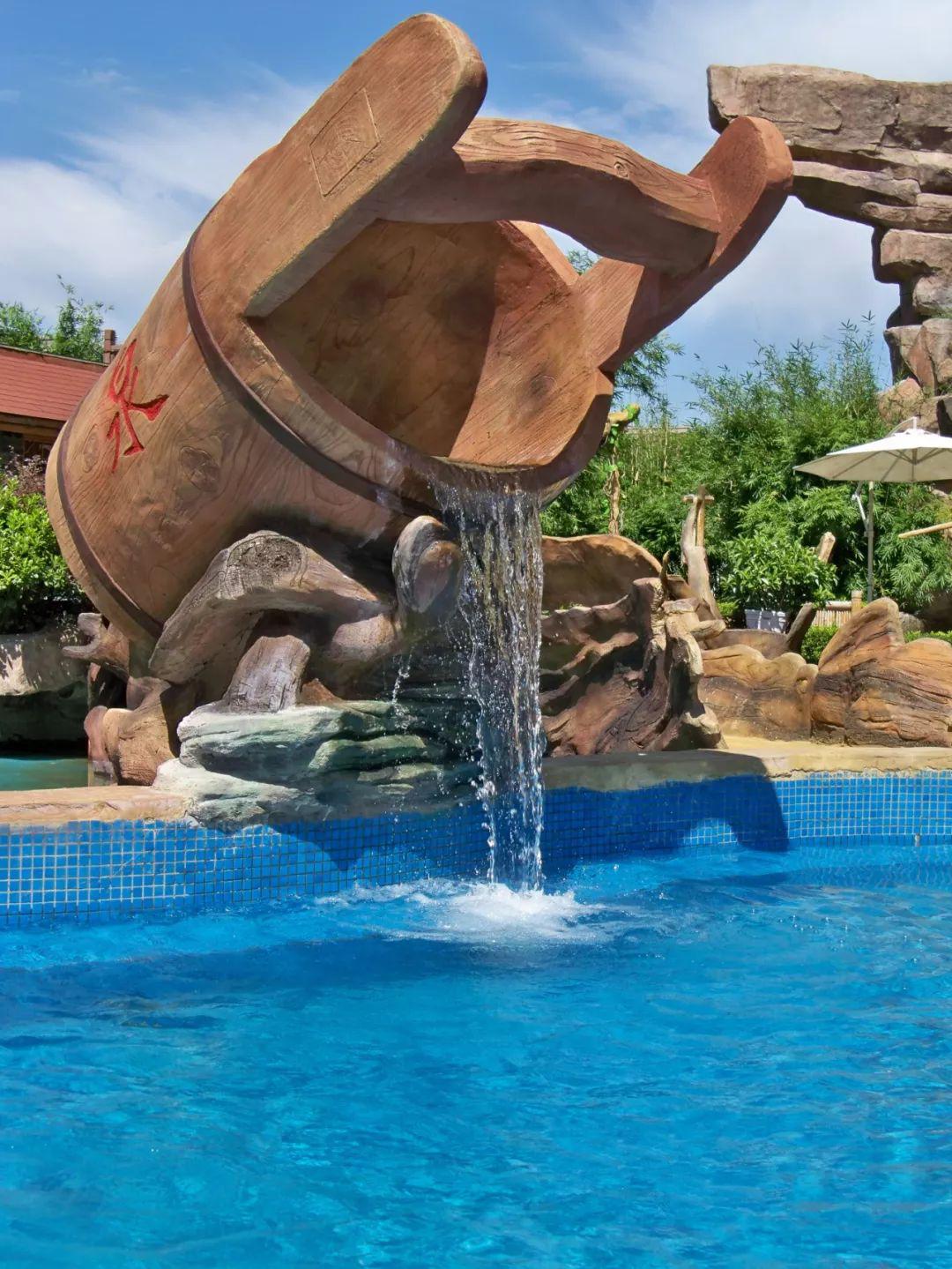 温泉之乡~南京汤山小镇这个冬天住这了！千年枯树滋润的露天温泉