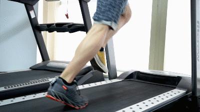 性价比高的跑鞋刀锋鞋,刀锋鞋底潮流跑鞋