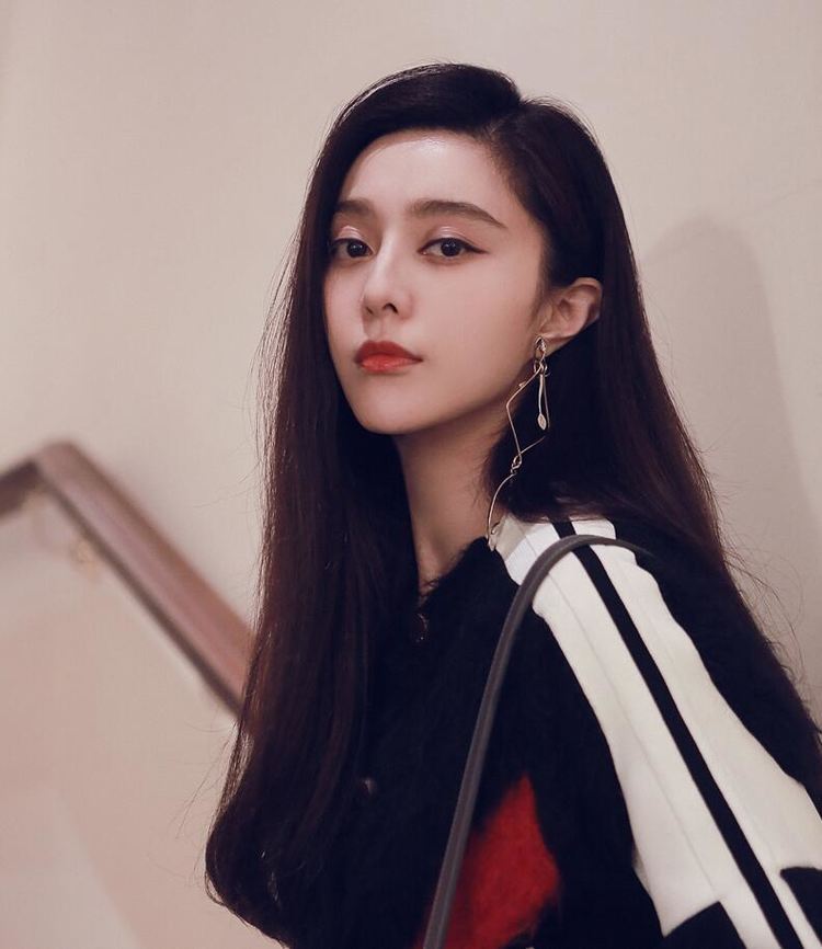 娱乐圈80后十大最美女星,娱乐圈7080最美十大女星