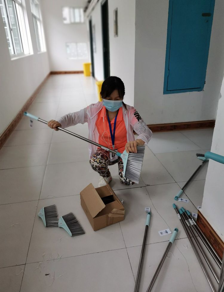 奋战疫情一线的医护们,抗击疫情奋战一线医护