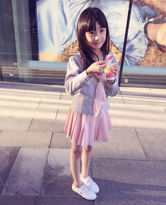 小时候很丑长大后很美二次元少女,最美的二次元少女