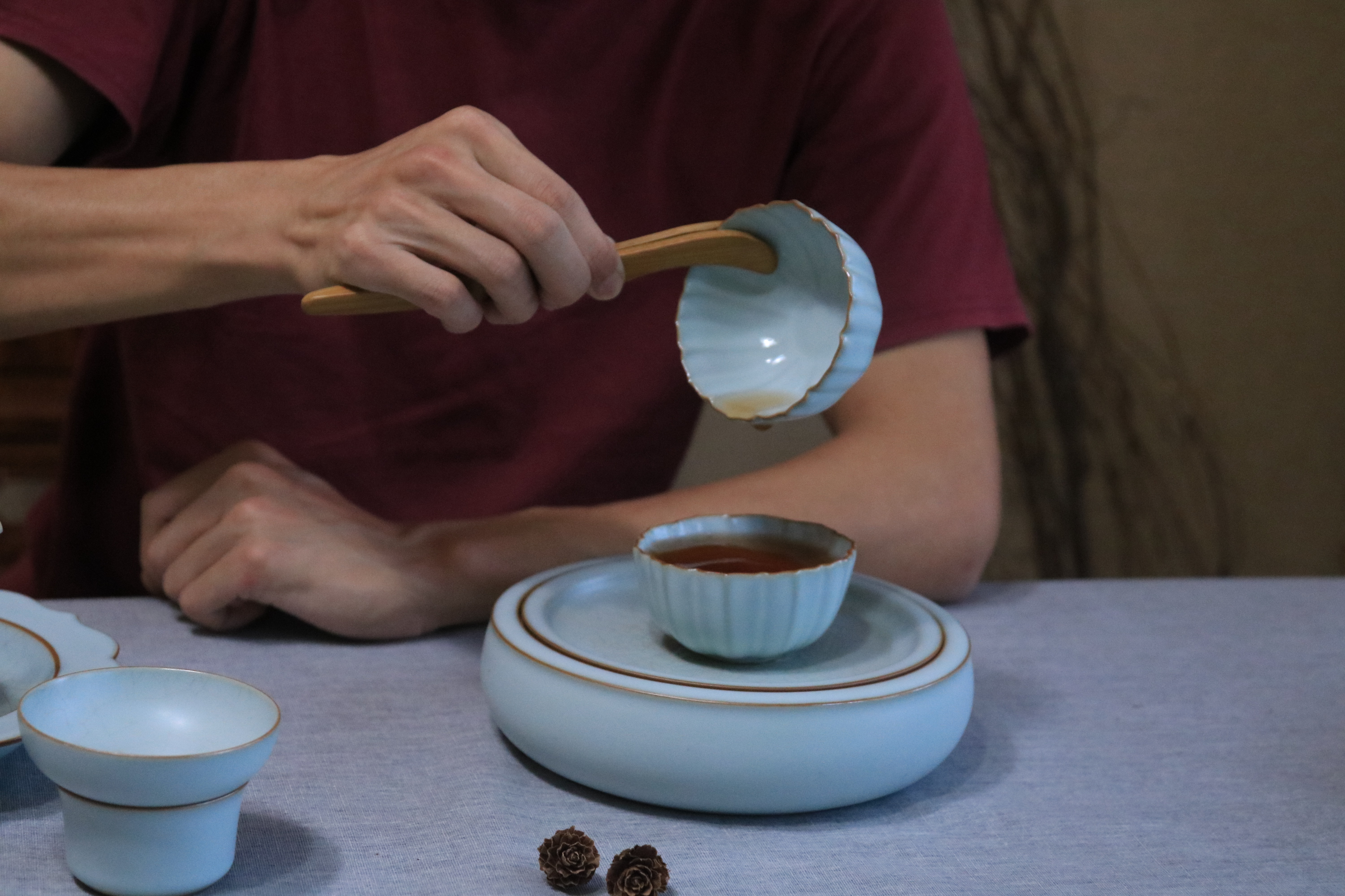 汝窑开片杯怎么快速养,汝窑开片杯养出的最好看