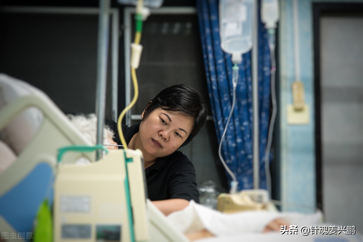 患者突发心悸心电图显示心率190次,突发心跳达到190