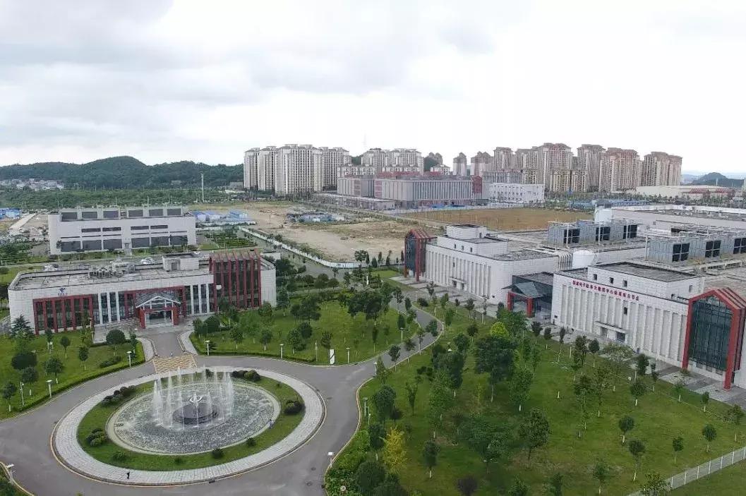 华为腾讯苹果,把苹果手机装进华为手机里