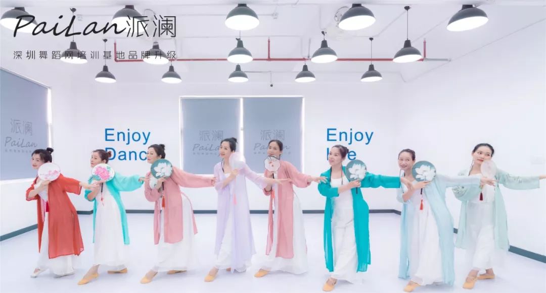 跳舞的人为什么这么瘦,跳舞的人腰很软吗