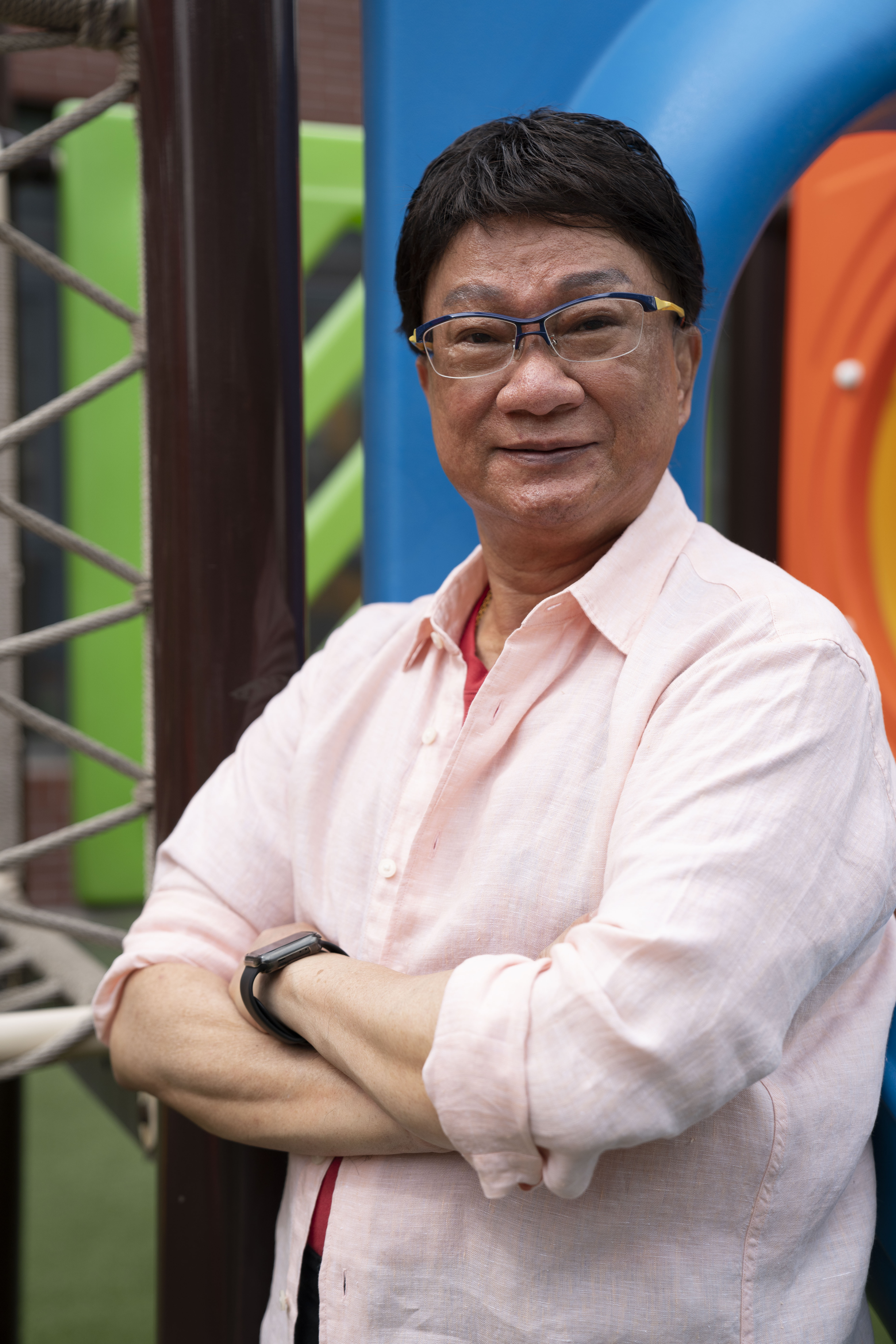 歌颂*党**恩，礼赞百年华诞——徐小明献唱《中国红心》