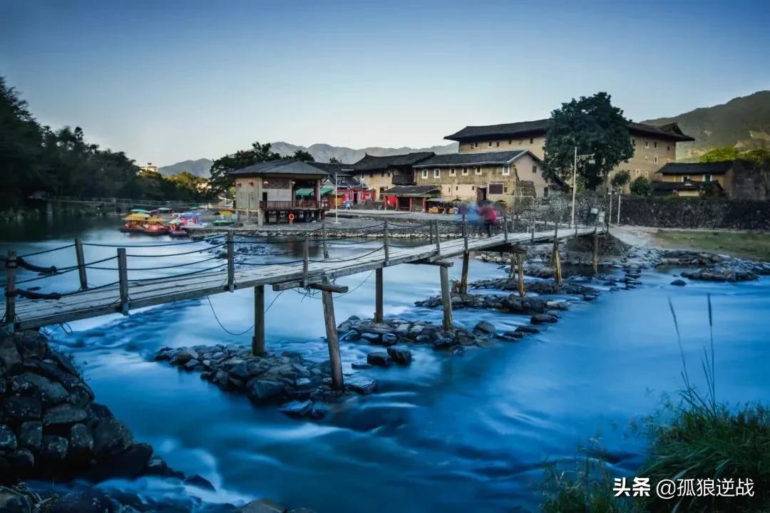 福建漳州南靖县云水谣景区,云水谣是漳州南靖的一个小镇