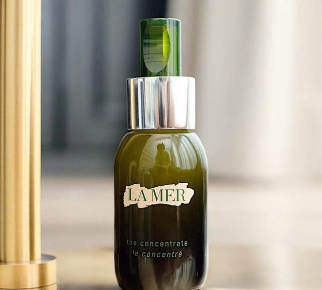 海蓝之谜贵还是skii贵,海蓝之谜和黑绷带面霜哪个贵