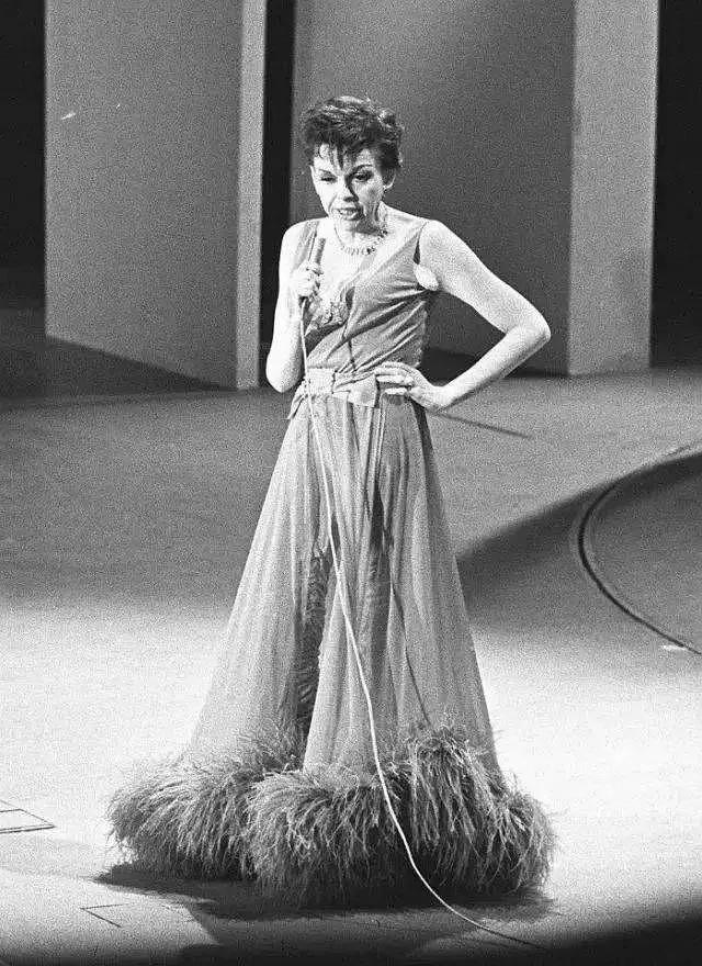 奥斯卡朱迪视频,美国影星朱迪