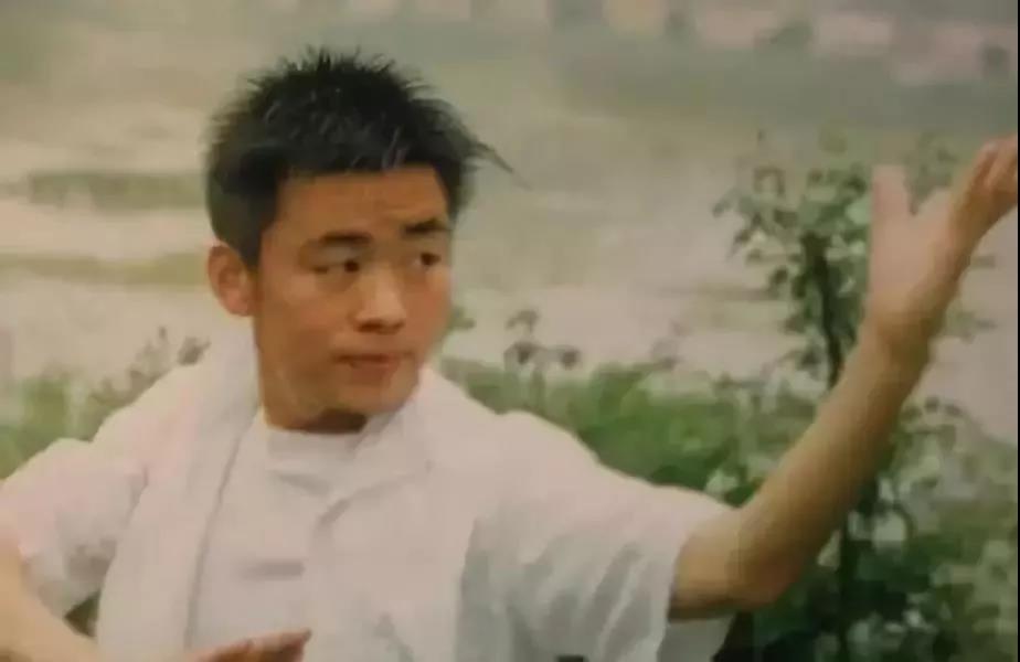 王宝强公布了新恋情吗,王宝强的感情和婚姻