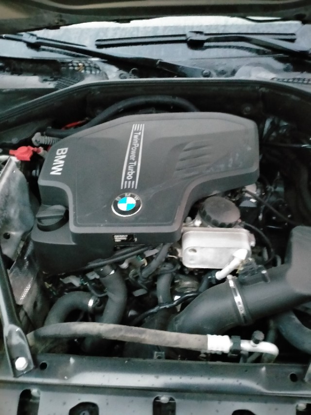 养一辆宝马1250一年要花多少钱,养宝马525需要挣多少钱