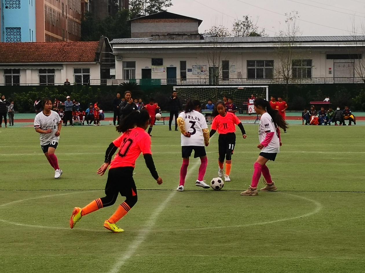 成都市成华区青少年校园足球联赛,成都双水小学新校区足球联赛