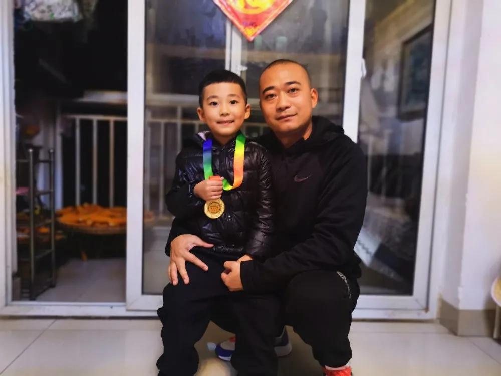 北川永昌幼儿园参加绵阳市首届幼儿足球嘉年华展示大会获佳绩