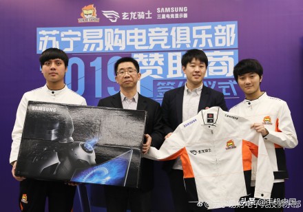 奏响屏幕上的足球狂想曲浅谈苏宁与三星的不解之缘