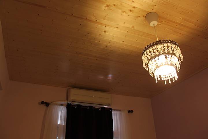 家里隔音不好邻居投诉怎么办,在家唱歌被邻居指责怎么办