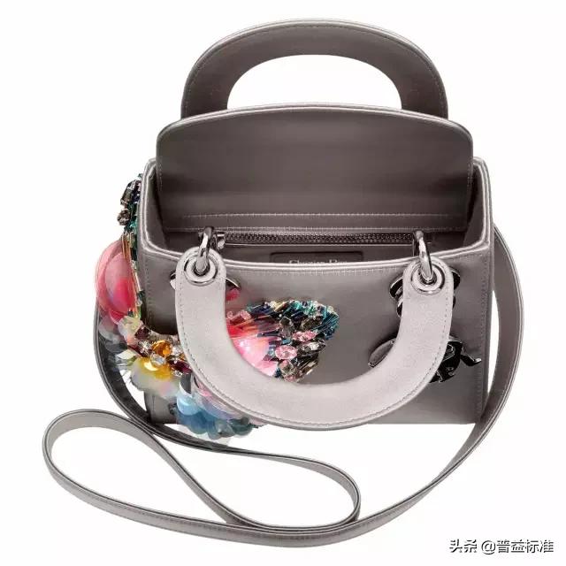 金融圈的行业,金融圈很注重名牌吗