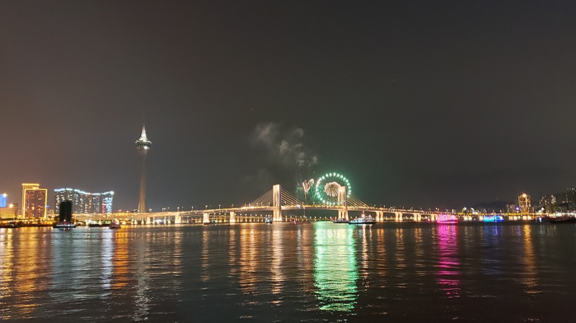 三星galaxys9直播,三星galaxys9视频