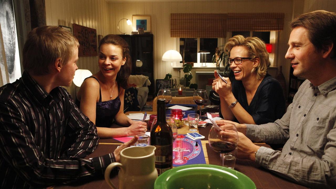 《欢愉》：莉莉·金，三位年轻的人类学家，两对不可描述的感情