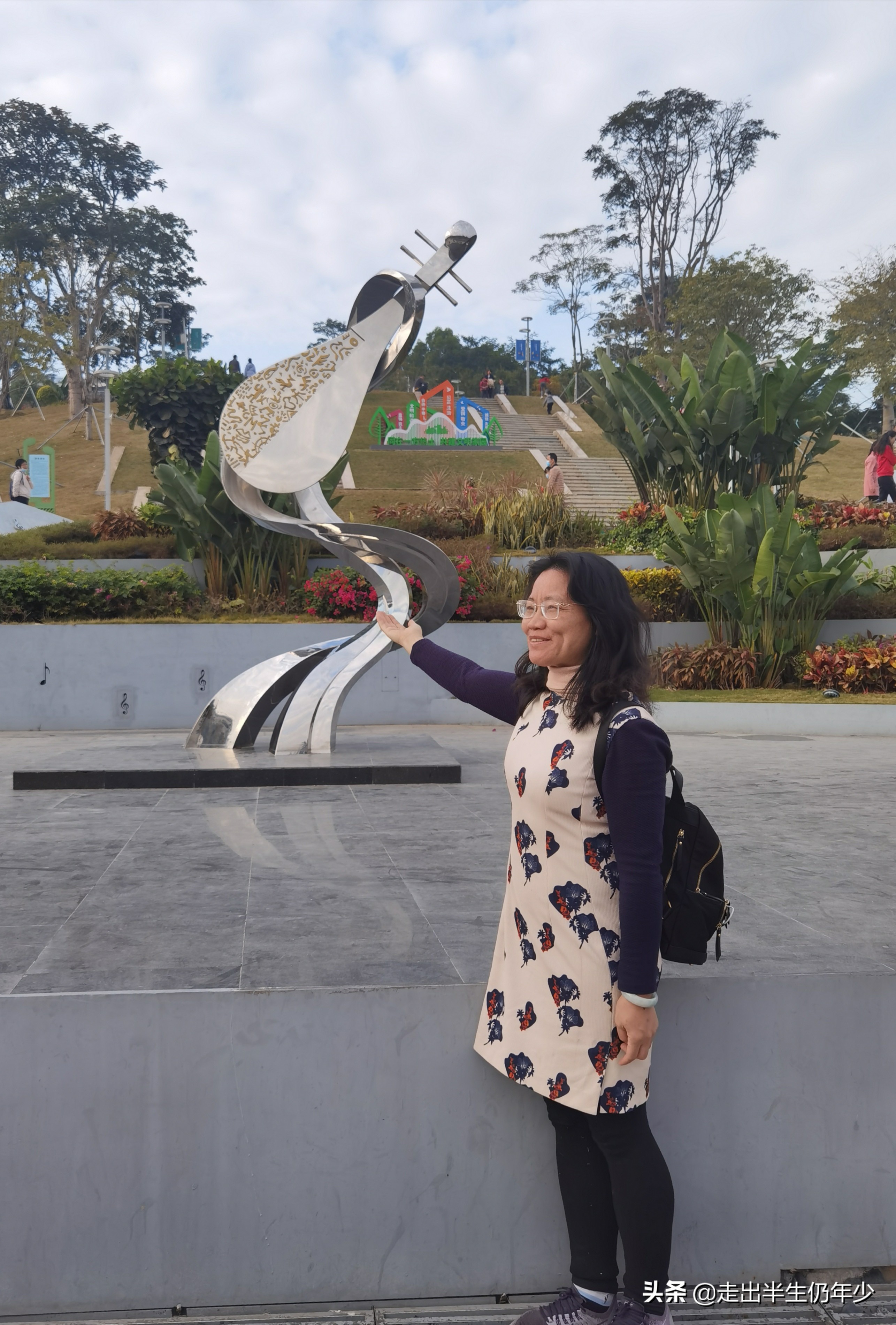 深圳有多少个公园景点,深圳室内足球场