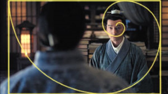 飞蛾扑火原因简短,飞蛾为什么扑火用科学现象解释