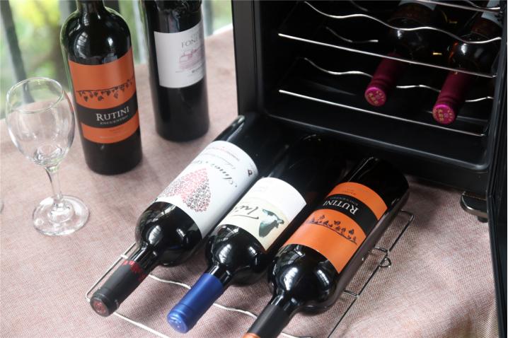 维诺卡夫cwc168a恒温酒柜,不锈钢定制酒柜维诺卡夫