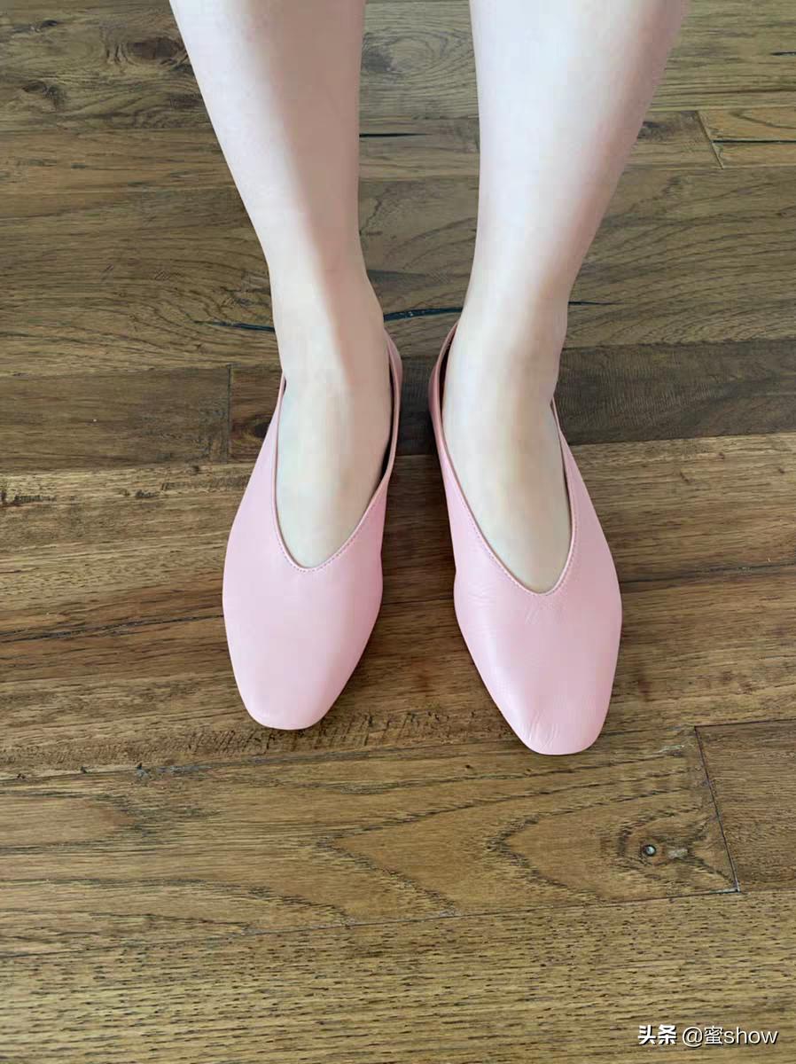 zara平底尖头鞋推荐,zara平底鞋搭配