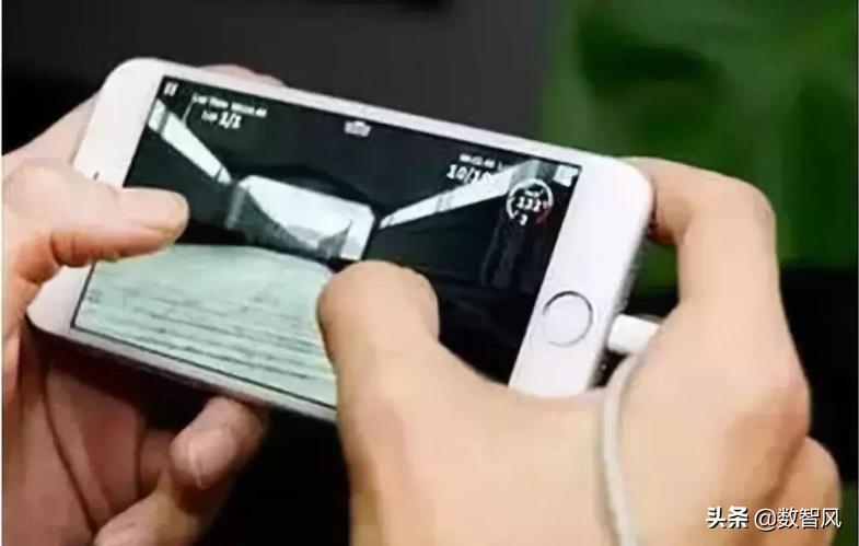 手机无线充电是鸡肋还是真有必要,手机无线充电的优缺点详解