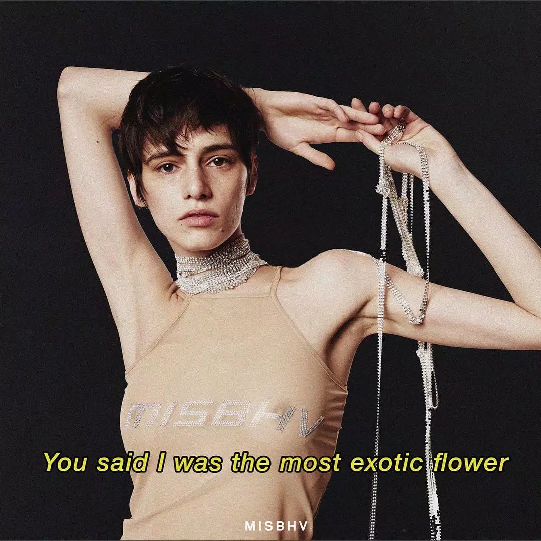 最性感的潮牌为什么是它？MISBHV来啦，全球女生都喜欢它的不乖风