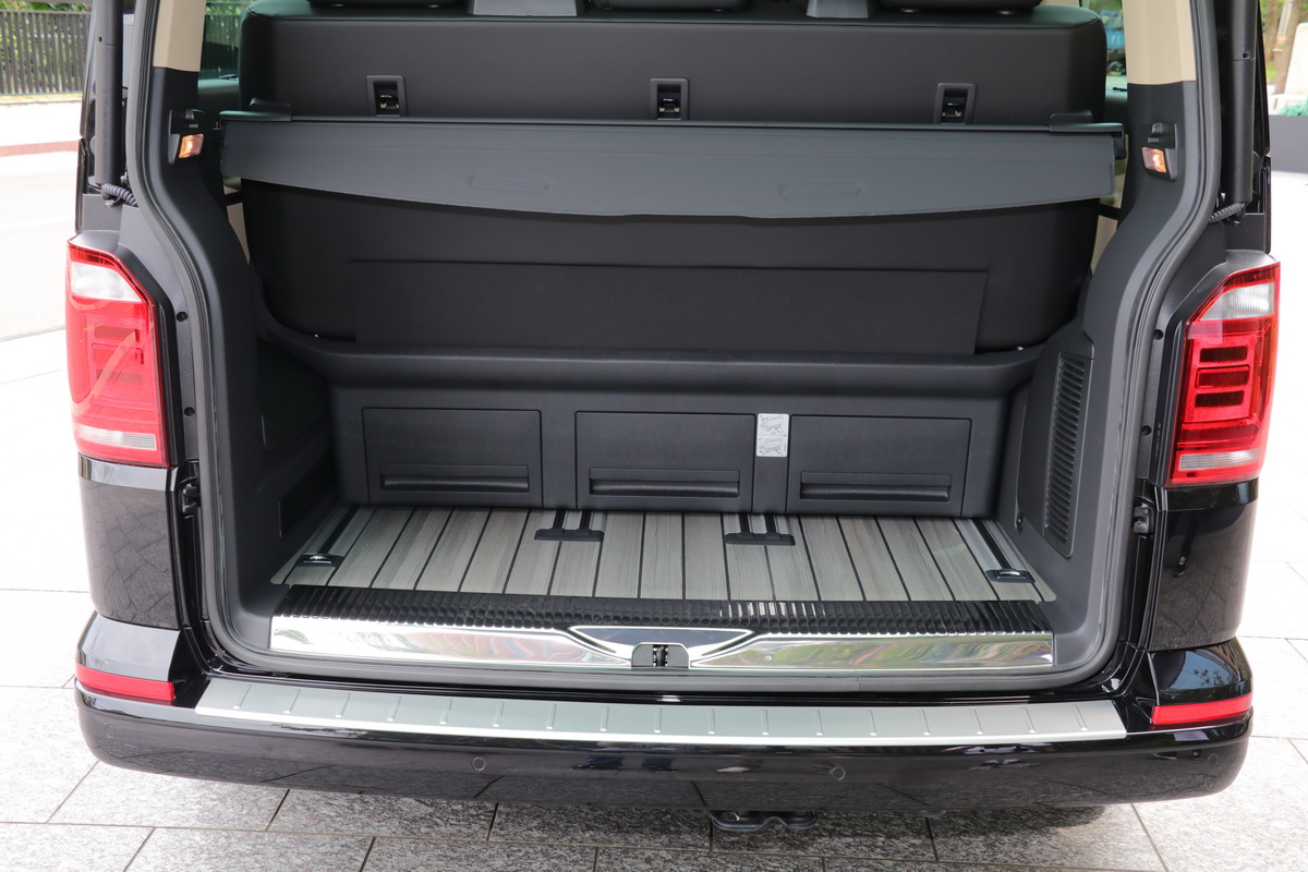 进口大众multivan精彩实拍展示,19年大众帕萨特混动试驾