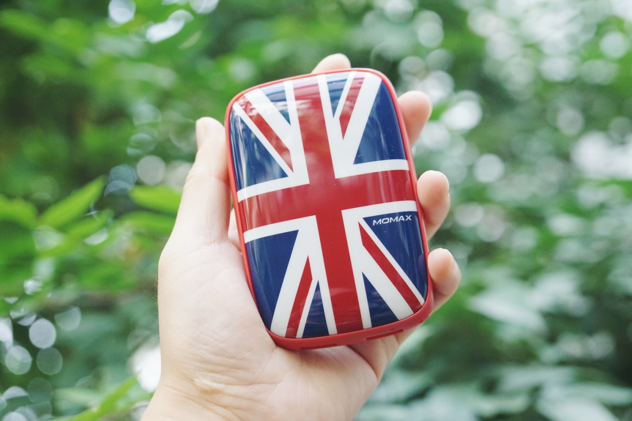 摩米仕磁吸移动电源,摩米士移动电源二合一