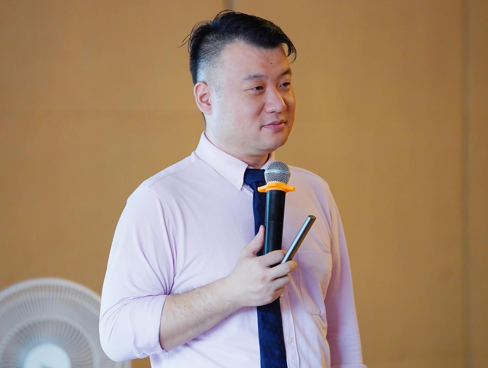 籽料有必要买青色吗,籽料买原石还是雕件