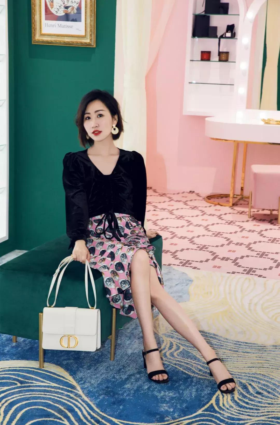 晒得再黑也不怕，这9支口红就是我的”秘密*器武**“