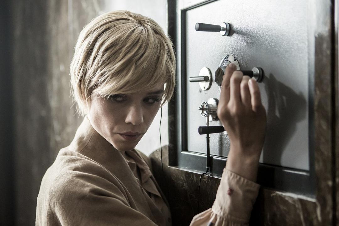 电影惊涛迷局电影解析,惊涛械劫电影免费观看