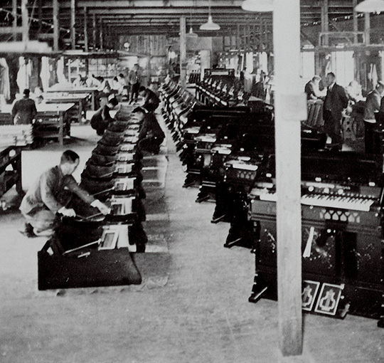 百年雅马哈传奇背后，挑扁担走260公里山路，给清朝贝勒爷送琴