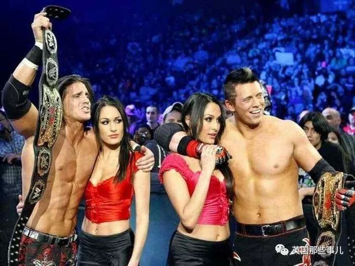 超能双胞胎姐妹,双胞胎姐妹花