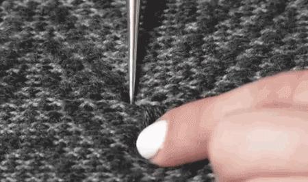 毛衣穿久了松松垮垮的怎么办,毛衣领口松垮没外翻有弹性怎样办