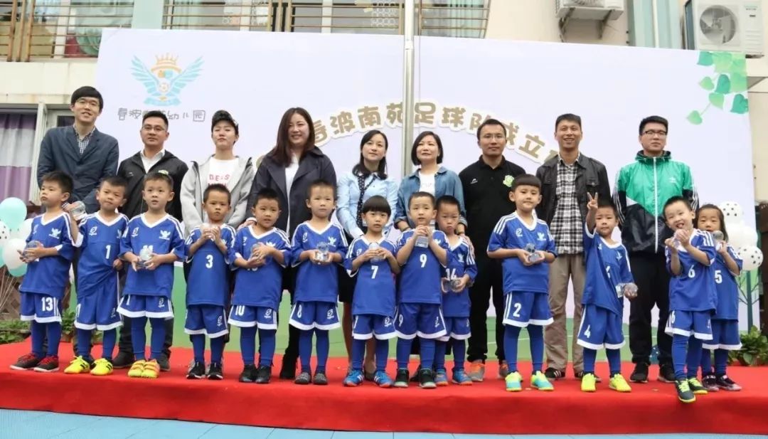 滨江足球队少年,滨江传奇足球少年