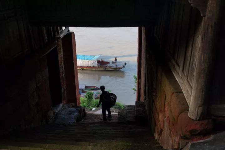 李英杰“共饮长江水”摄影工作坊第二季火热招募中