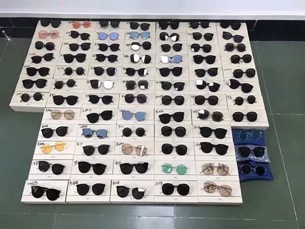 网红猫娘卖假产品,网红猫娘被抓了