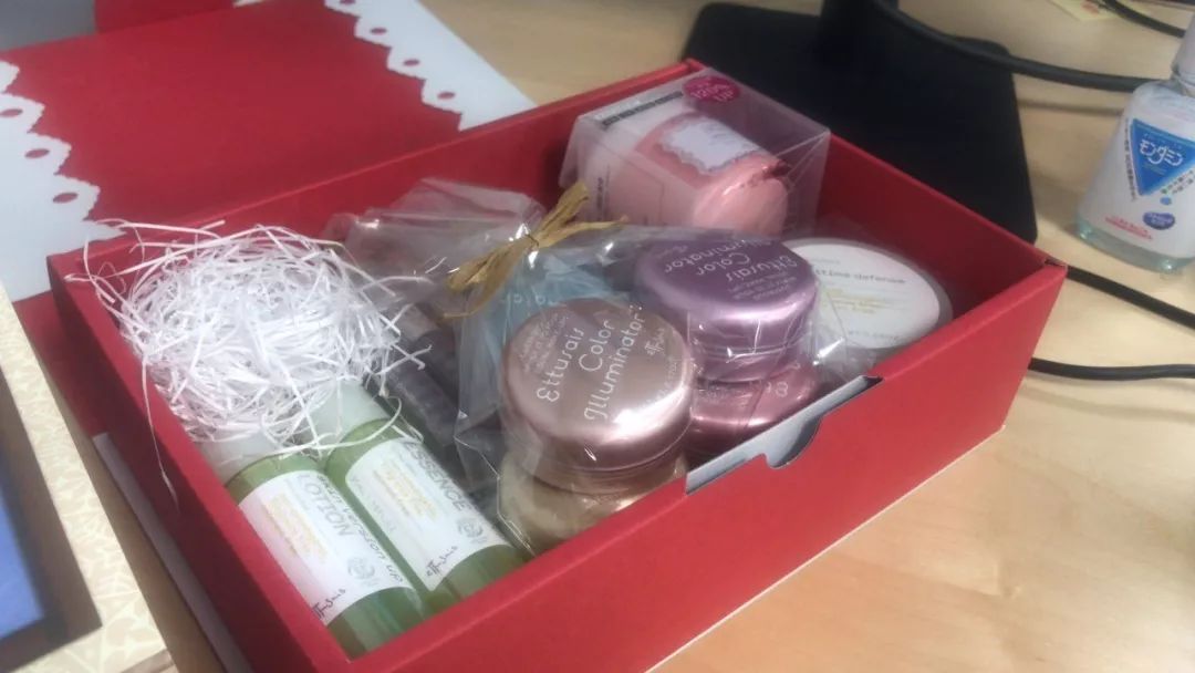 最近,有一帮中国代购跑到这家日本化妆品公司搞事情!(文末彩蛋)