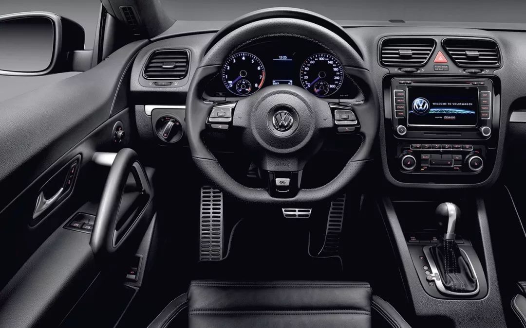 大众尚酷二手车油耗,二手车大众尚酷要多少钱