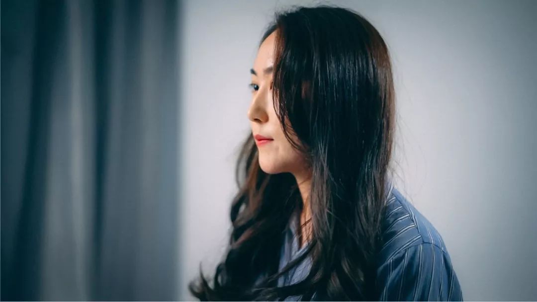 我们亲测了3690元的戴森卷发棒，告诉你这草该不该拔