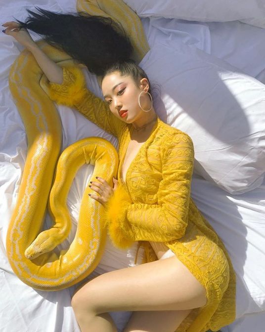 圆圆脸大眼睛好看吗,圆圆脸大大的眼睛