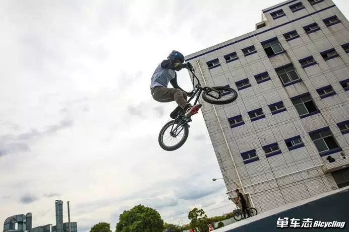 让心脏噗通噗通2018中国BMX自由式联赛~大家一起翻转吧