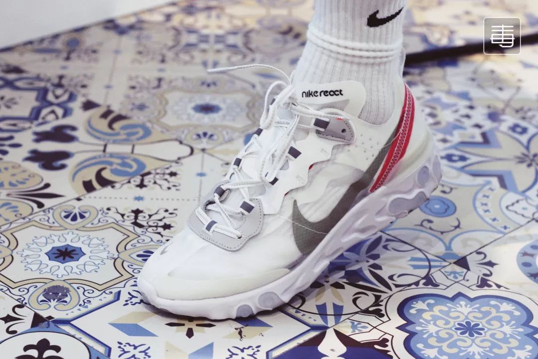 怎么晒鞋照片,晒鞋怎么拍照发朋友圈