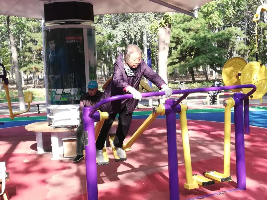 工厂改造成文化娱乐产业园,企业文化建设休闲区