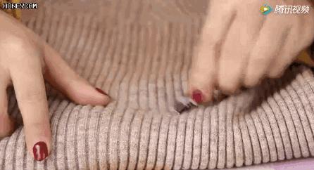 大衣不洗晒晒可以吗,大衣不用干洗两招自己搞定