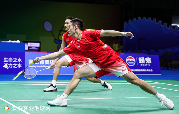 李宁羽毛球鞋锋影v测评,李宁锋影2.0球鞋测试